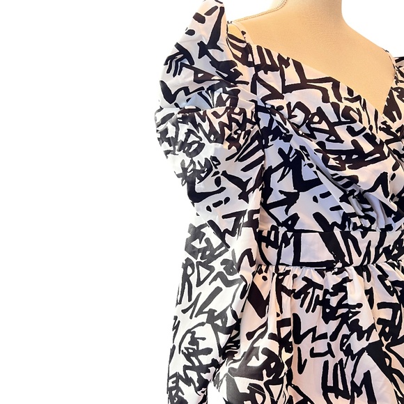 #A024   For Her NYC  Black & White Off-Shoulder Peplum Top  Size S  NWT - Picture 7 of 13